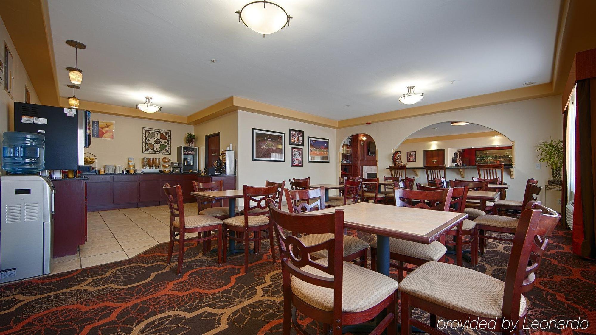 Western Greentree Inn&suites 3* Moore