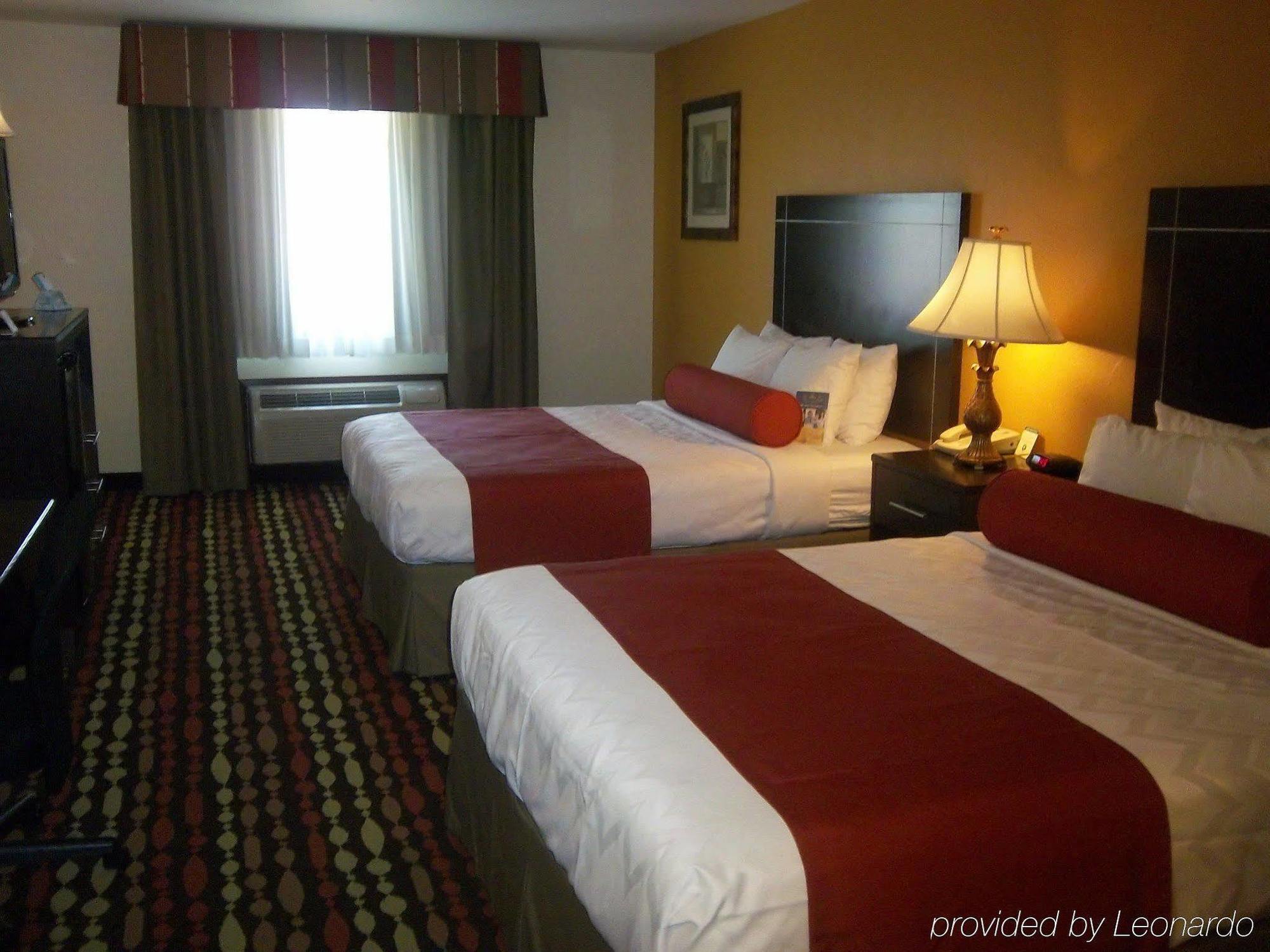 Hotel Western Greentree Inn&suites Moore