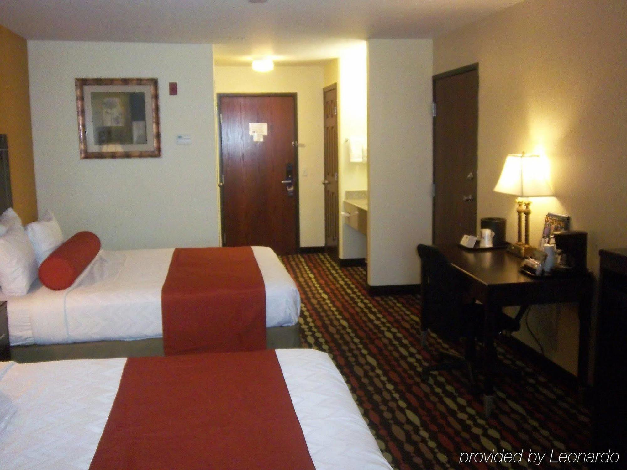 Western Greentree Inn&suites 3* Moore